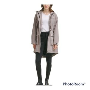 𝅺DKNY Ladies Water Resistant Parka